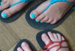 鞋底生产爆料是真的吗视频,爆料视频揭示行业黑幕