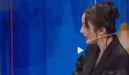 娱乐吃瓜高情商男艺人,娱乐圈高情商“吃瓜王”的男艺人传奇