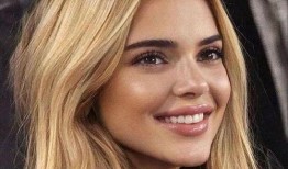 娱乐爆料金发女郎是谁,揭秘神秘身份之谜