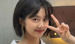 黄忆慈娱乐爆料,娱乐圈幕后真相大揭秘