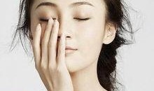 娱乐吃瓜戴手环的女明星,揭秘戴手环女明星的吃瓜生活